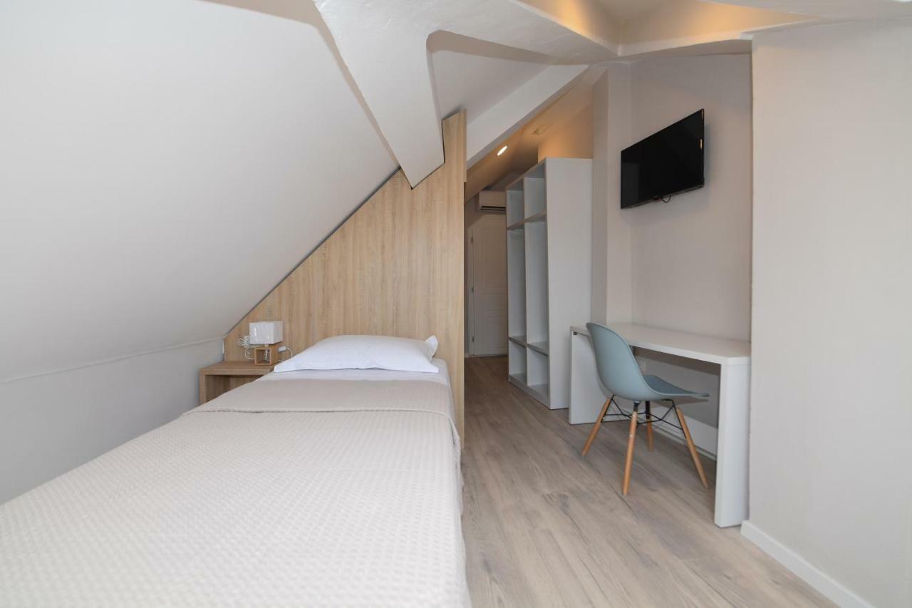 Promenade Hotel 3*
