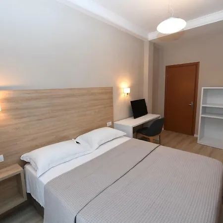 Promenade Hotel Shkoder Exterior photo